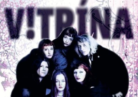V!TRÍNA