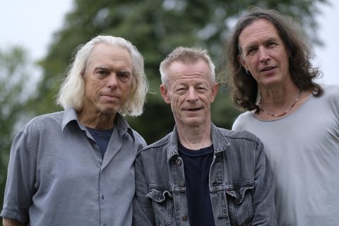 Carl Ludwig Hübsch, Matthias Schubert & Michael Griener uvádí: Longrun Development of the Universe
